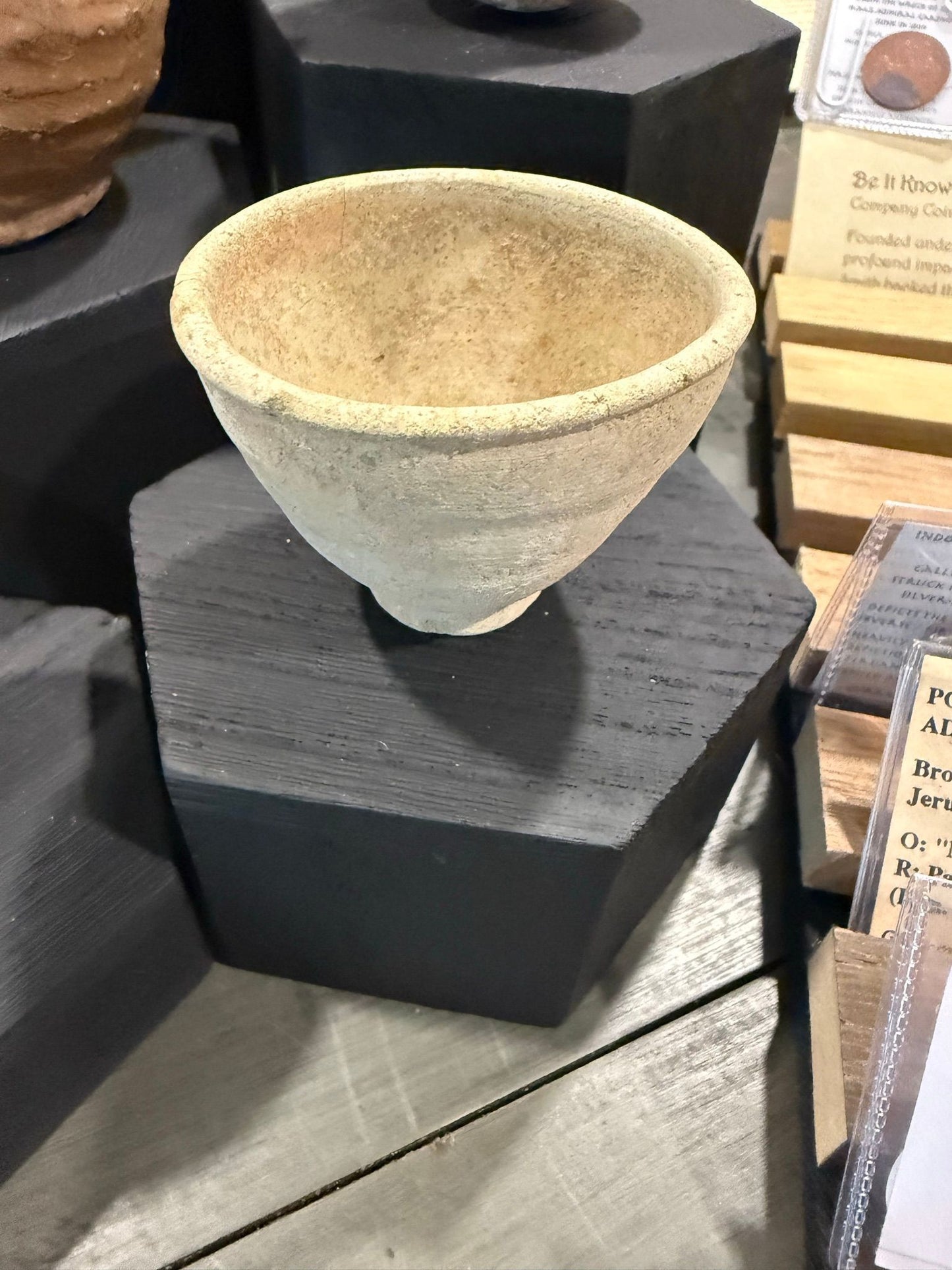 Ancient Holy Land Pottery Bowl – Near East, c. 2000–1000 BCE, Biblical Era Vessel